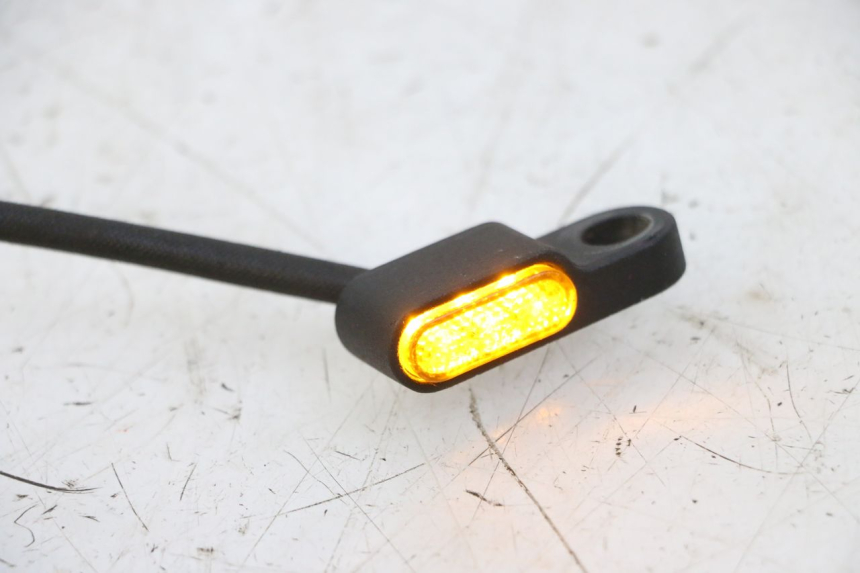 photo de HINTEN BLINKER DERBI SENDA SM DRD X-TREME 50 (2011 - 2017)
