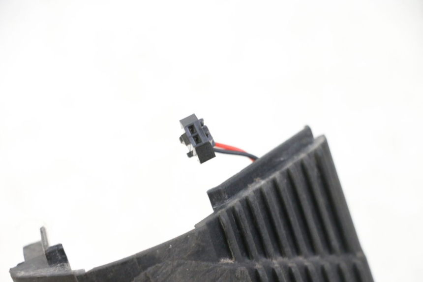 photo de HINTEN RECHTS BLINKER KUKIRIN G2 MASTER 1