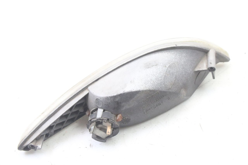 photo de RECHTER HINTERER BLINKER PEUGEOT ELYSTAR 50 (2002 - 2014)