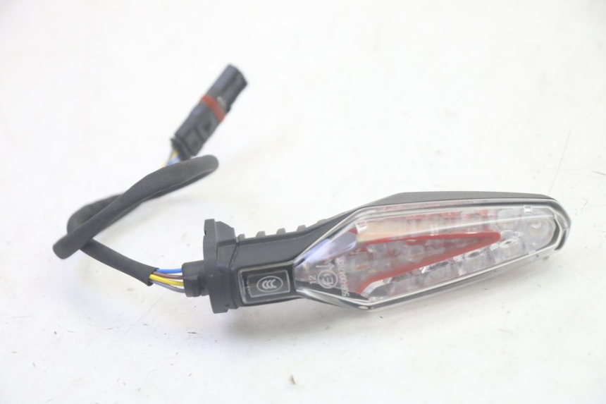photo de HINTEN RECHTS BLINKER BMW R GS 1250 (2021 - 2024) - Detailansicht des Bauteils