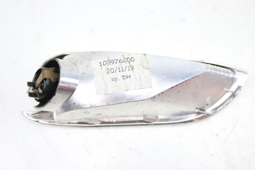 photo de HINTEN RECHTS BLINKER APRILIA SR R 2T LC 50 (2018 - 2021)