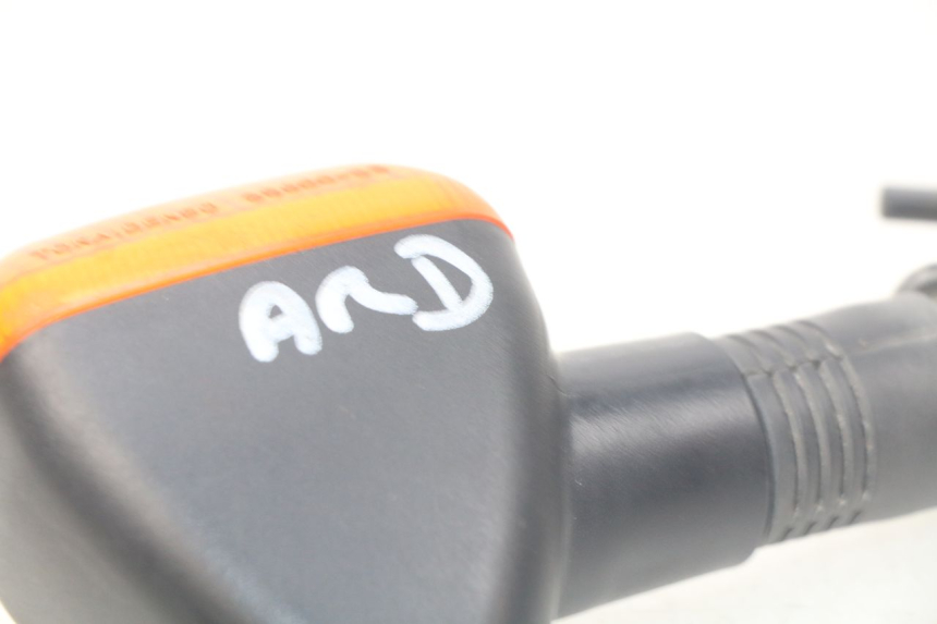 photo de RECHTER HINTERER BLINKER SUZUKI XF FREEWIND 650 (1997 - 2003)