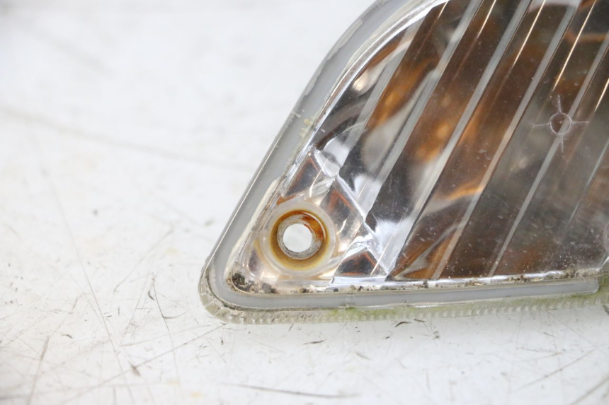 photo de RECHTER HINTERER BLINKER PIAGGIO VESPA GTS SUPER IE 125 (2009 - 2016) - Zoom auf Gebrauchszustand