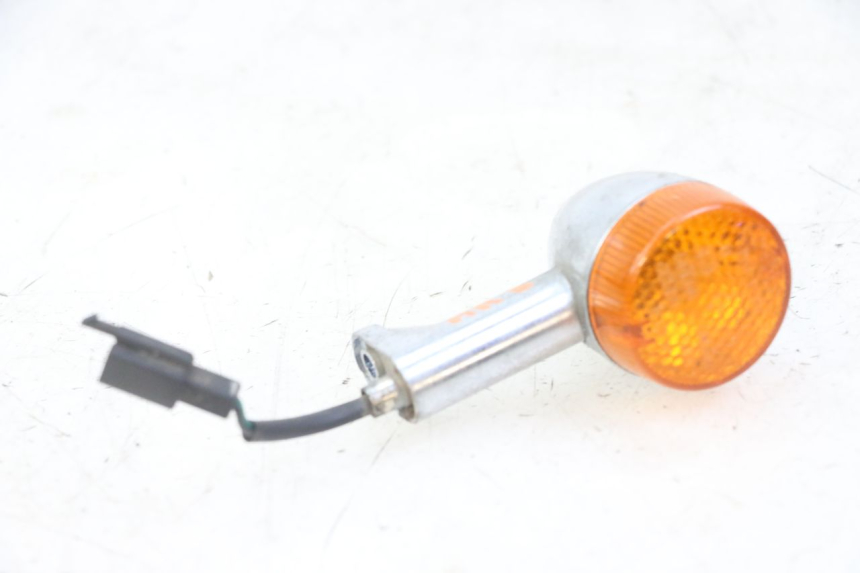 photo de HINTEN RECHTS BLINKER YAMAHA WHY 50 (1998 - 2000)