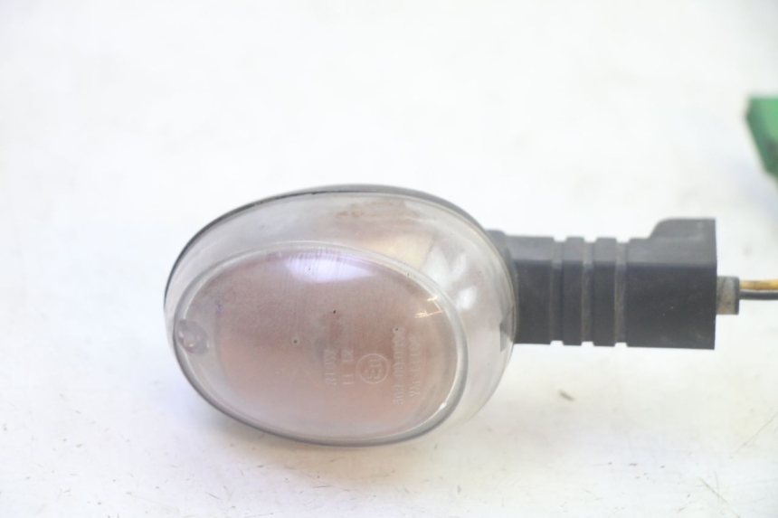 photo de HINTEN LINKS BLINKER MBK BOOSTER SPIRIT 50 (2004 - 2017) - Zoom auf Gebrauchszustand