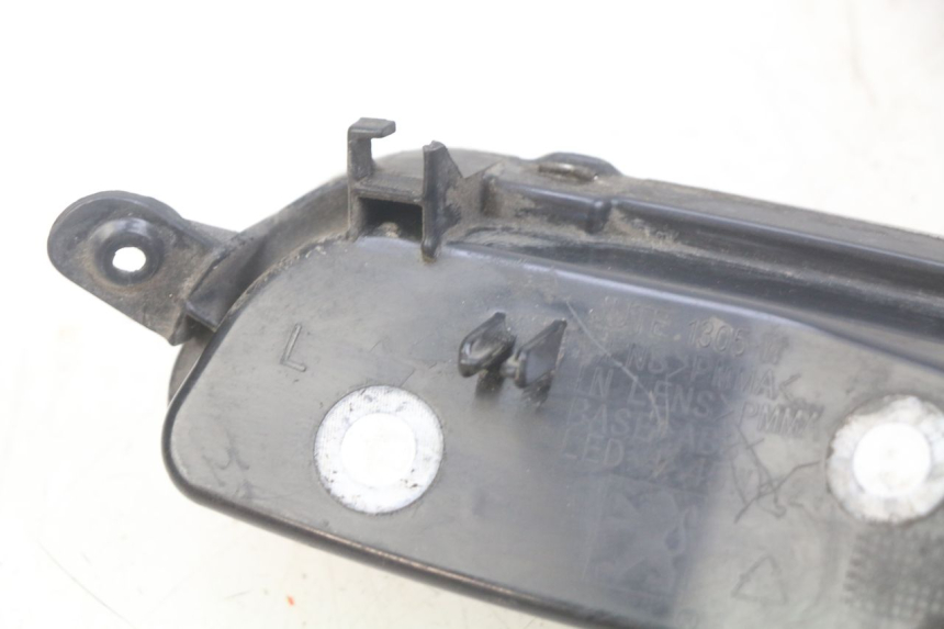 photo de LINKS HINTEN BLINKER PEUGEOT DJANGO 4T 50 (2014 - 2019)
