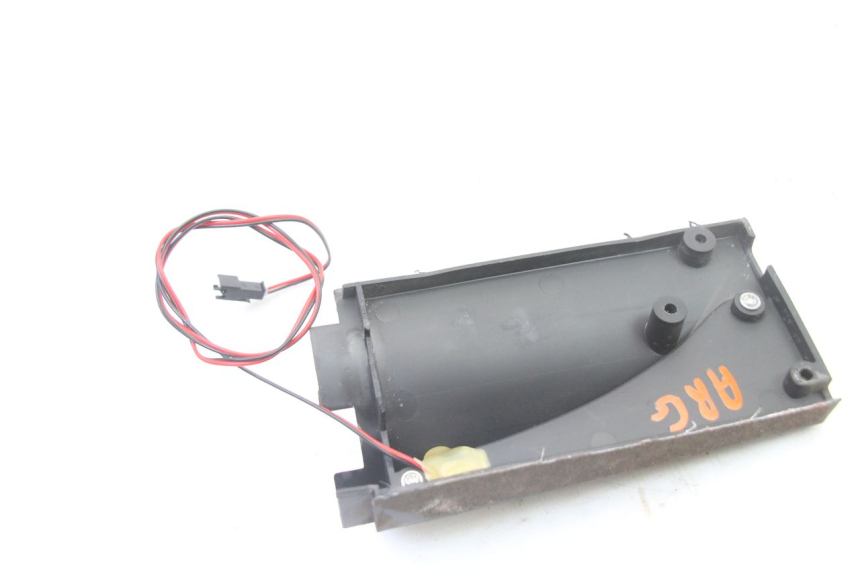 photo de HINTEN LINKS BLINKER URBANGLIDE E-CROSS PRO 1