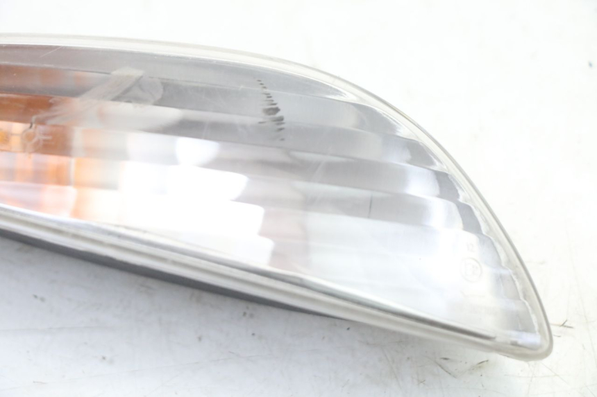 photo de LINKS HINTEN BLINKER PEUGEOT ELYSTAR 50 (2002 - 2014)