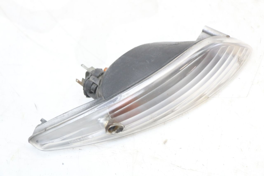 photo de LINKS HINTEN BLINKER PEUGEOT ELYSTAR 50 (2002 - 2014)