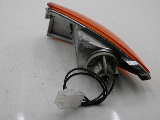 photo de HINTEN LINKS BLINKER PIAGGIO FLY 100 (2006 - 2010)