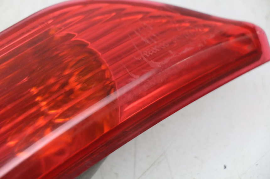 photo de LINKS HINTEN BLINKER PIAGGIO X8 125 (2004 - 2007)