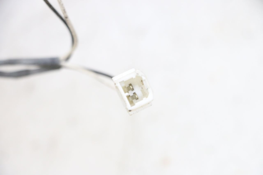 photo de LINKS HINTEN BLINKER PIAGGIO X8 125 (2004 - 2007) - Zoom auf Gebrauchszustand