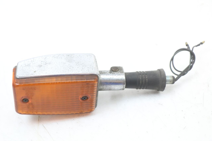 photo de HINTEN LINKS BLINKER YAMAHA XJ F 900 (1983 - 1994)