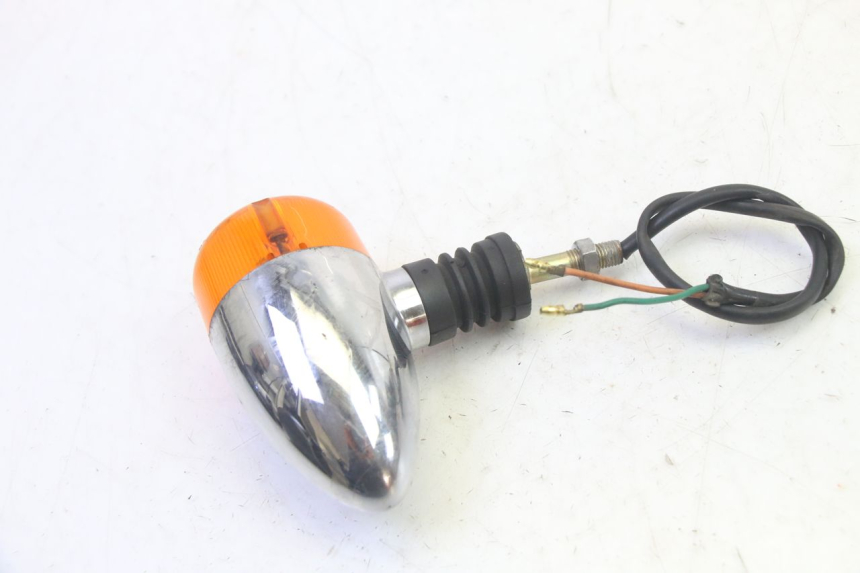 photo de HINTEN LINKS BLINKER KYMCO ZING 125 (1997 - 2003) - Zoom auf Gebrauchszustand