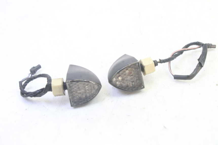 photo de HINTEN BLINKER PIAGGIO MP3 RL 250 (2007 - 2010) - Hauptansicht