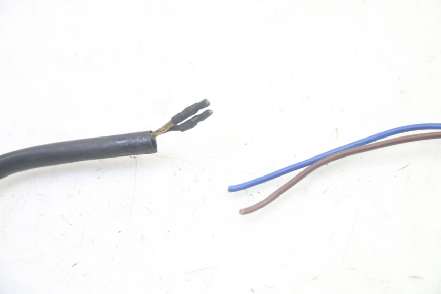 photo de HINTEN BLINKER PIAGGIO MP3 500 (2016 - 2018) - Gesamtansicht des Produkts