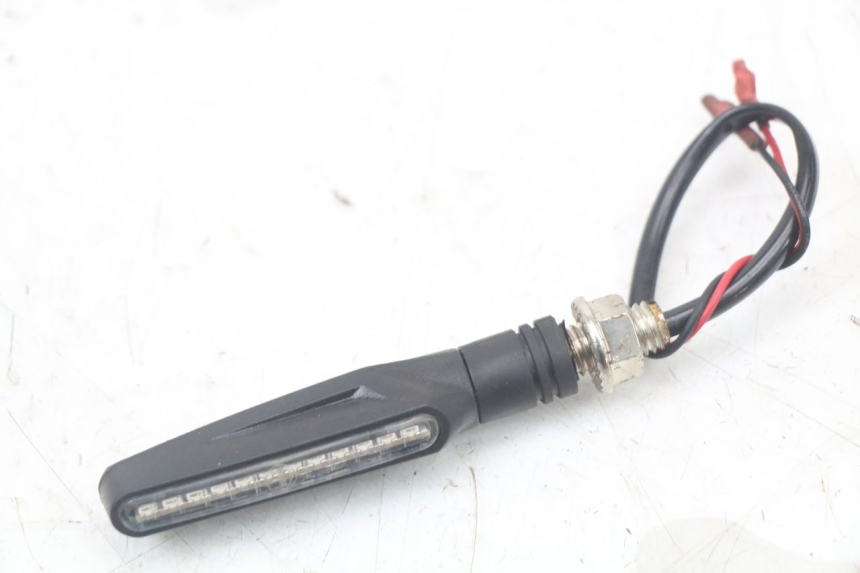 photo de HINTEN BLINKER SUZUKI GS F 500 (2004 - 2007)