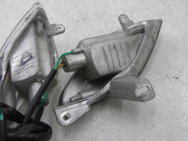 photo de HINTEN BLINKER SYM FIDDLE 50 (2008 - 2010) - Details der Befestigungspunkte