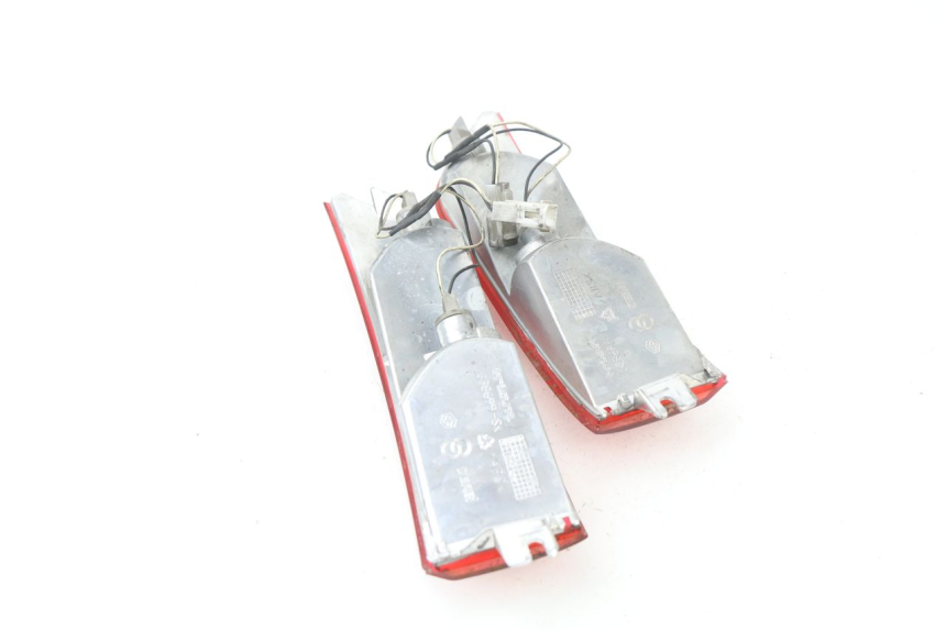 photo de HINTEN BLINKER PIAGGIO XEVO - X EVO 125 (2007 - 2016)