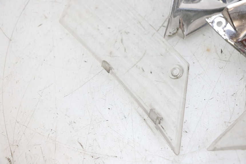 photo de RÜCKBLINKER PIAGGIO ZIP 2T 50 (2009 - 2019) - Zoom auf Komponenten