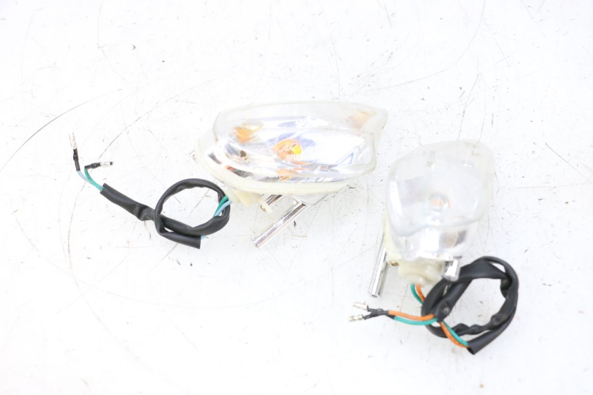 photo de VORDERBLINKER KYMCO AGILITY 4T 50 (2018 - 2022) - Kennzeichnungen und Originalreferenzen