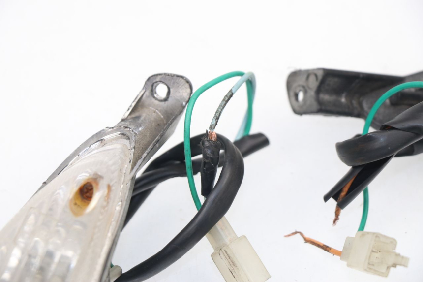 photo de VORNE BLINKER BAOTIAN TRAVEL SPIRIT 50 (2010 - 2012)