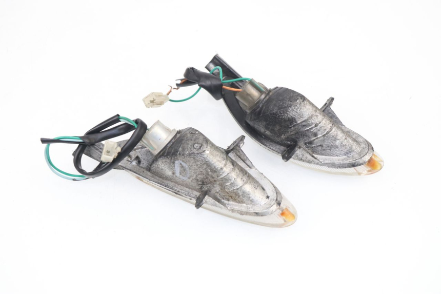 photo de VORNE BLINKER BAOTIAN TRAVEL SPIRIT 50 (2010 - 2012)