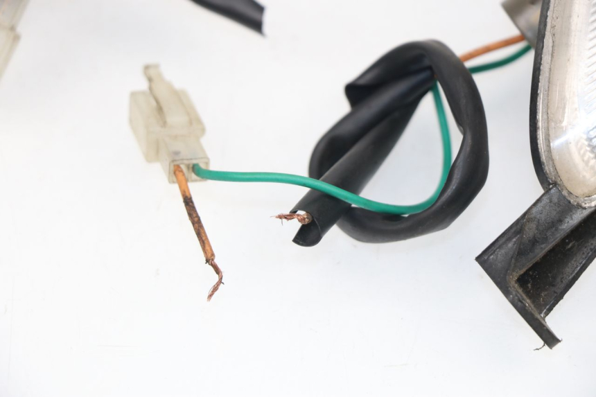 photo de VORNE BLINKER BAOTIAN TRAVEL SPIRIT 50 (2010 - 2012)