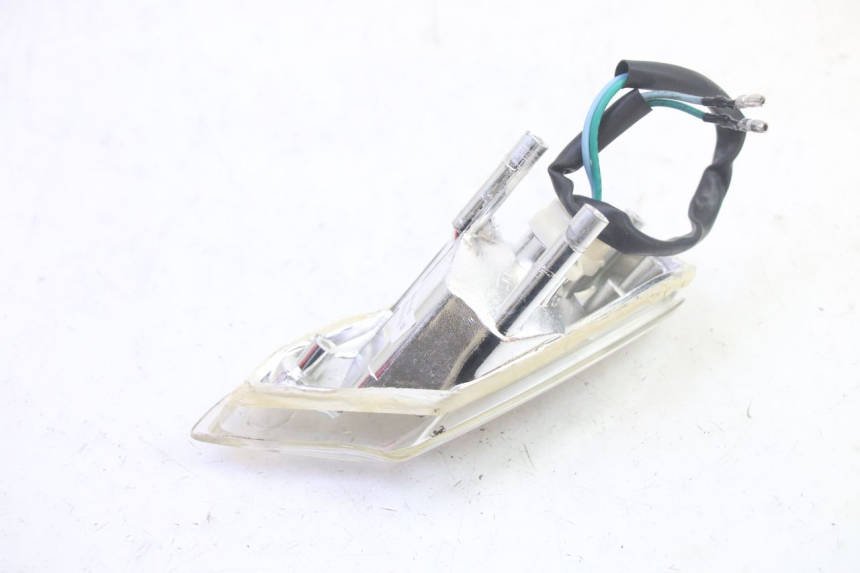 photo de RECHTER BLINKER KYMCO AGILITY 4T 50 (2018 - 2022) - Details der Befestigungspunkte