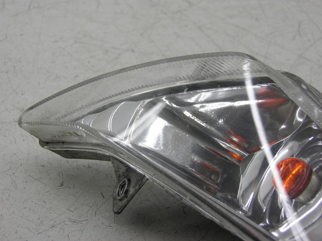 photo de VORNE RECHTS BLINKER BENZHOU YY50QT31 VINTAGE 50 (2009 - 2012)