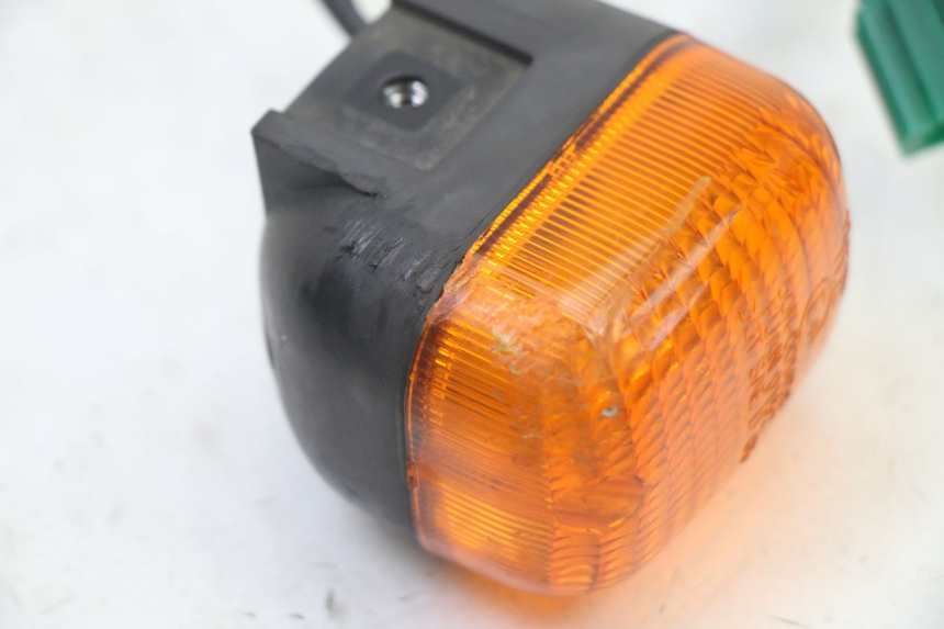 photo de VORNE RECHTS BLINKER YAMAHA BW'S BWS 125 (2010 - 2013)