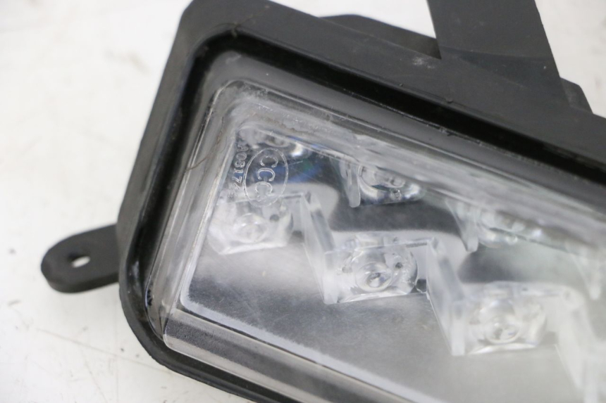 photo de VORNE RECHTS BLINKER ORCAL CAVARO 4T 50 (2019 - 2023)