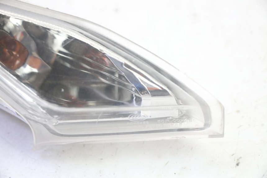 photo de RECHTER BLINKER SYM CROX 4T 50 (2016 - 2023) - Zoom auf Gebrauchszustand