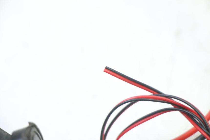 photo de VORNE RECHTS BLINKER URBANGLIDE E-CROSS PRO 1