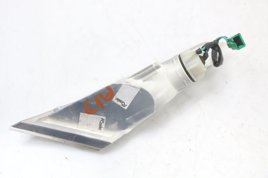 photo de VORNE RECHTS BLINKER PEUGEOT GEOPOLIS RS 125 (2007 - 2009)