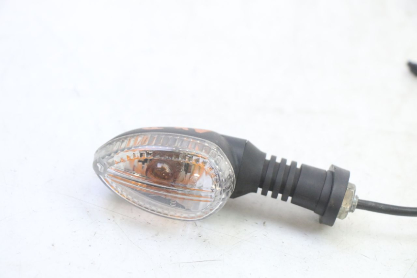 photo de VORNE RECHTS BLINKER PIAGGIO MP3 RL 250 (2007 - 2010)