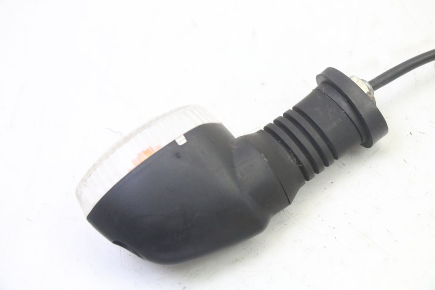 photo de VORNE RECHTS BLINKER PIAGGIO MP3 RL 250 (2007 - 2010)