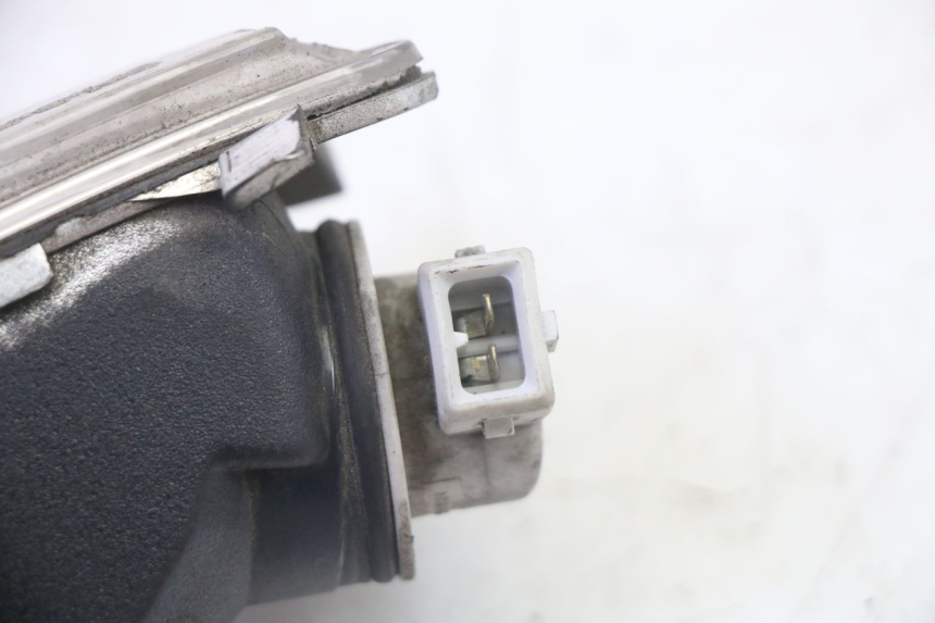 photo de VORNE RECHTS BLINKER PIAGGIO MP3 125 (2006 - 2014)