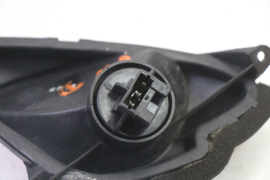 photo de VORNE RECHTS BLINKER HONDA NTV DEAUVILLE 650 (2001 - 2006)