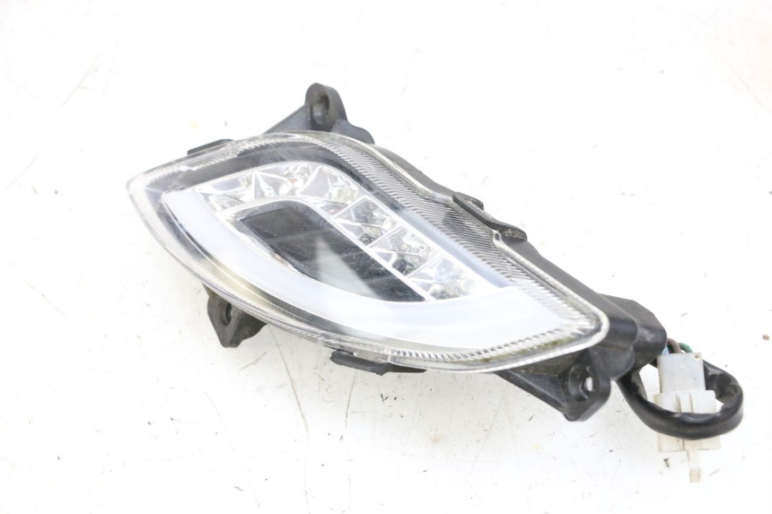 photo de VORNE RECHTS BLINKER JM MOTORS OLDIES GT 4T 50 (2018 - 2025) - Details der Befestigungspunkte