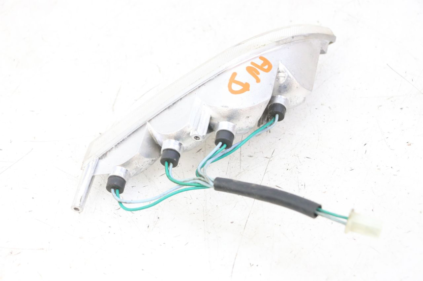 photo de VORNE RECHTS BLINKER PEUGEOT VIVACITY 125 (2010 - 2017)