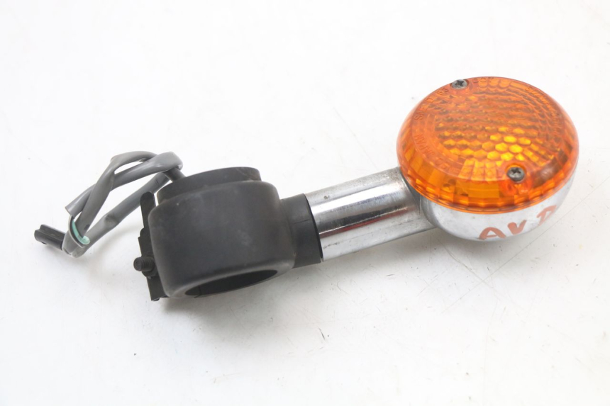 photo de VORNE RECHTS BLINKER SUZUKI VL INTRUDER 125 (2004 - 2007)