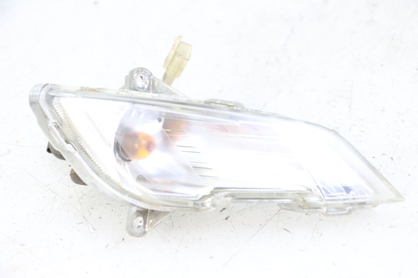 photo de VORNE RECHTS BLINKER PEUGEOT TWEET 4T 50 (2014 - 2019)