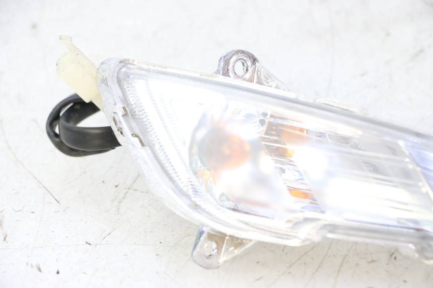photo de VORNE RECHTS BLINKER PEUGEOT TWEET PRO CARGO 50 (2018 - 2020)