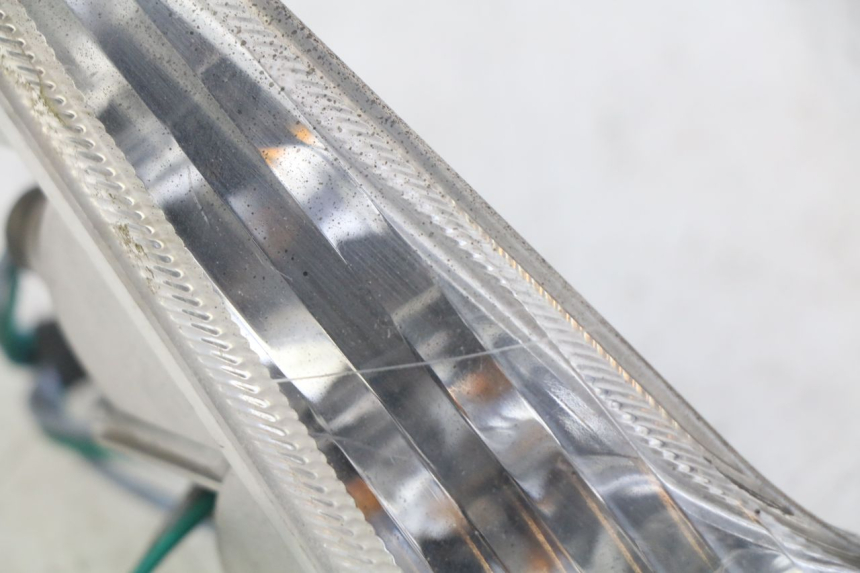 photo de VORNE RECHTS BLINKER PEUGEOT VIVACITY NEW 2T 50 (2008 - 2017)