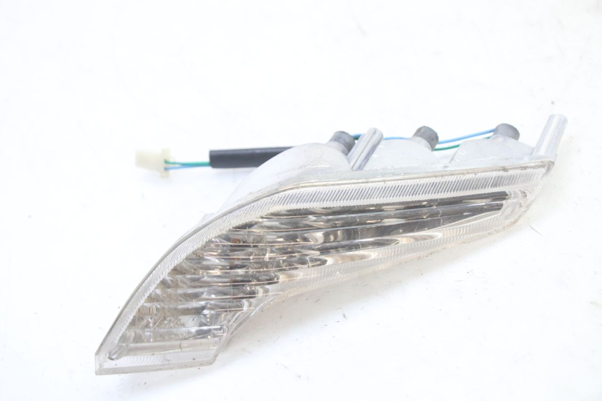 photo de VORNE RECHTS BLINKER PEUGEOT VIVACITY NEW 2T 50 (2008 - 2017)