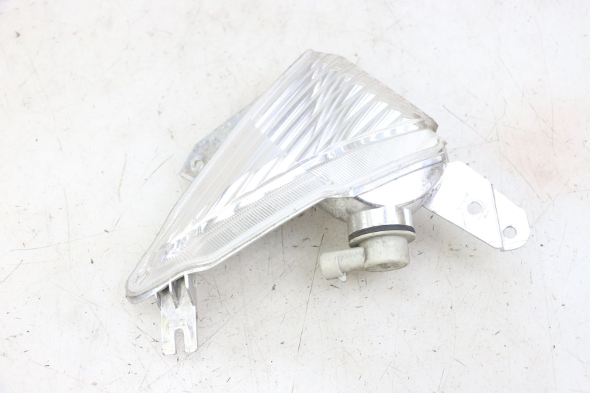 photo de VORNE RECHTS BLINKER YAMAHA X-MAX XMAX 125 (2010 - 2014)