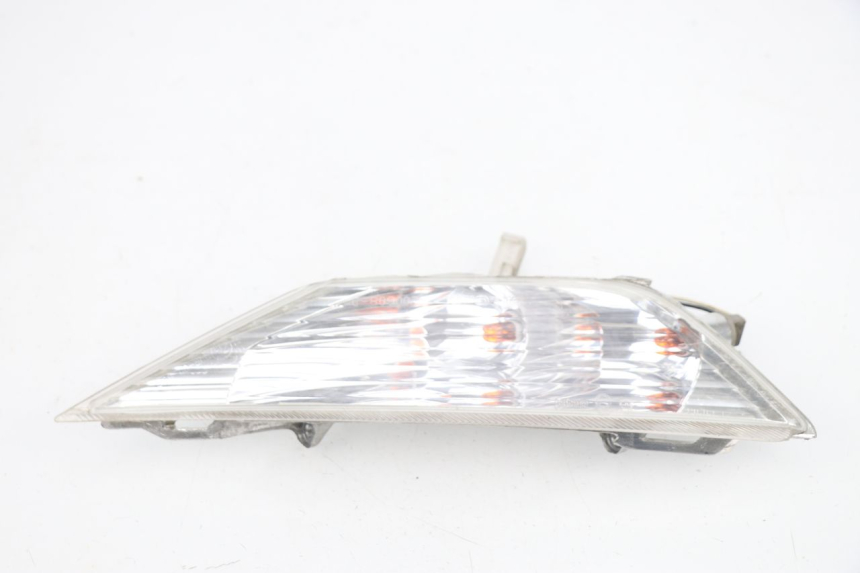 photo de VORNE RECHTS BLINKER PIAGGIO X8 400 (2006 - 2007)