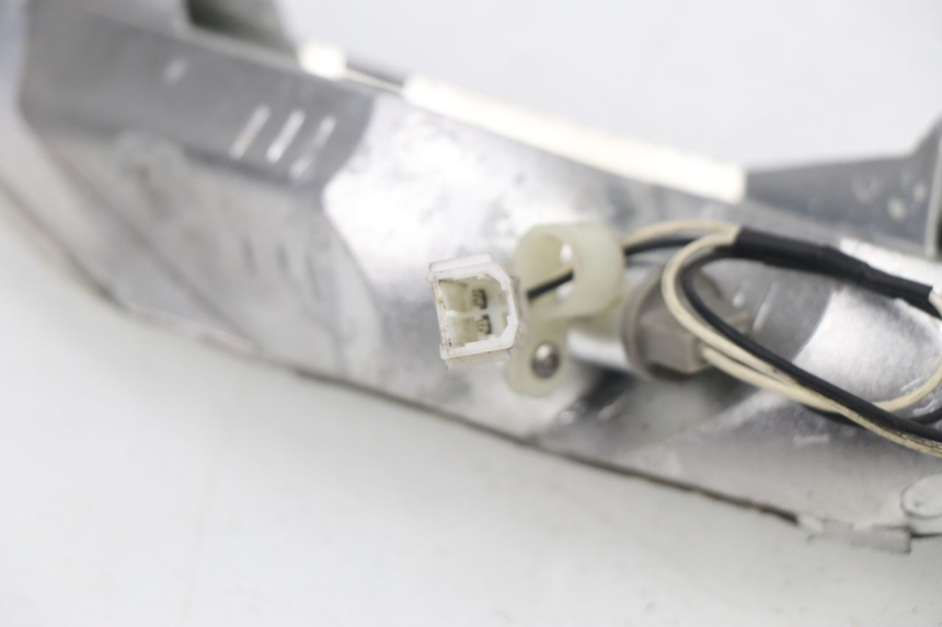 photo de VORNE RECHTS BLINKER PIAGGIO X8 400 (2006 - 2007)
