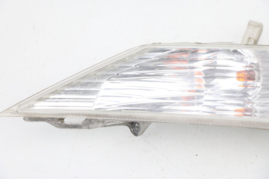 photo de VORNE RECHTS BLINKER PIAGGIO X8 400 (2006 - 2007)